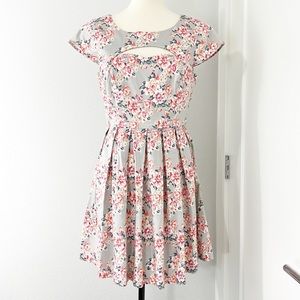 LC Lauren Conrad Gray and Pink Floral Keyhole Fit and Flare Pleated Dress